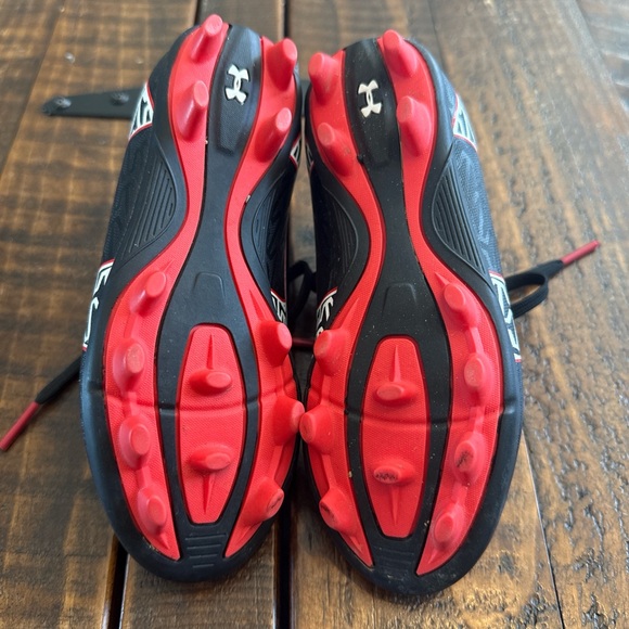 Youth Under Armour Force 5 Cleats - Picture 5 of 5